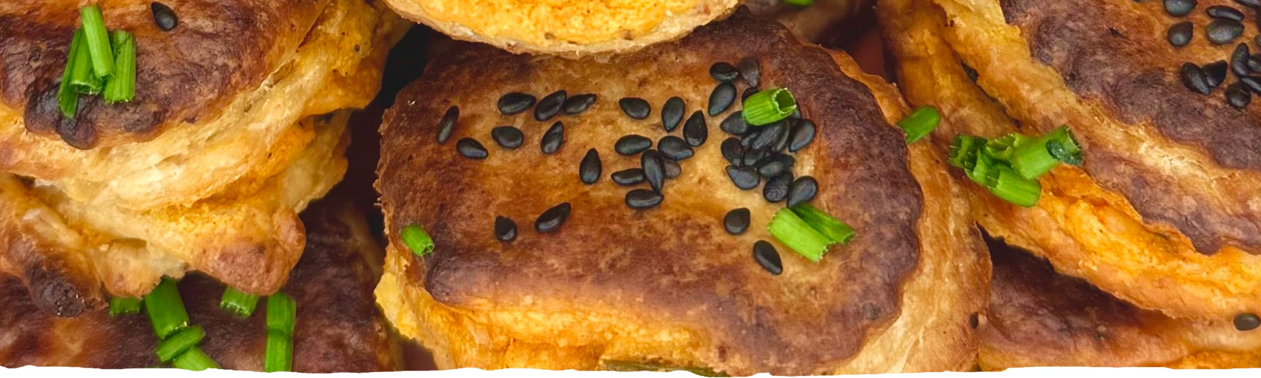 Vegán körözöttes pogácsa