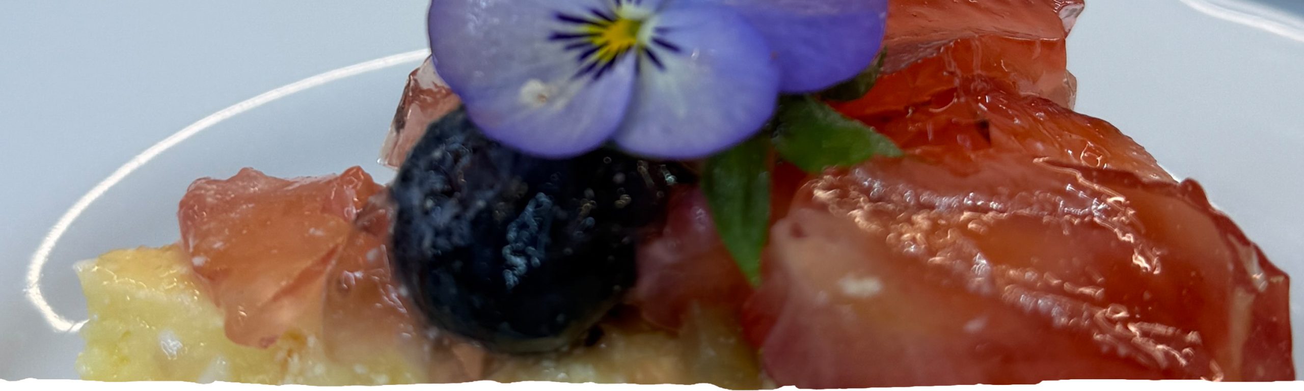 Vegajó Cottage Cake (Dairy-free “cheesecake” experience)